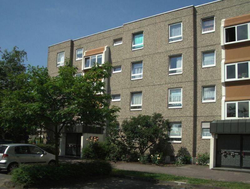 3-Zimmerwohnung in Frankfurt-Goldstein freut sich auf neue Bewohner, 60529 Frankfurt am Main (Schwanheim)
