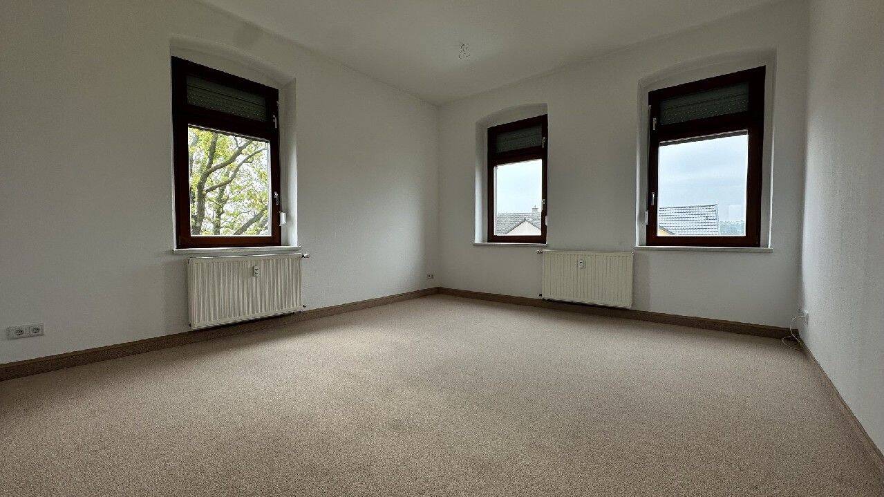 Wohnung mit hellem, kleinen Kinderzimmer / Büro, 9322 Penig