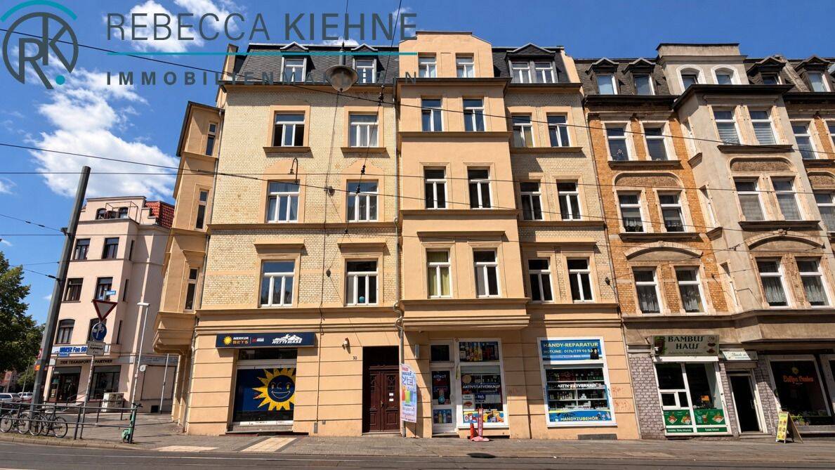 Viel Licht und Platz zum Leben – charmante 2-Raum-Wohnung mit Erkern und Tageslichtbad, 6110 Halle (Saale) (Damaschkestraße Gesundbrunnen Innenstadt Lutherplatz Saaleaue)