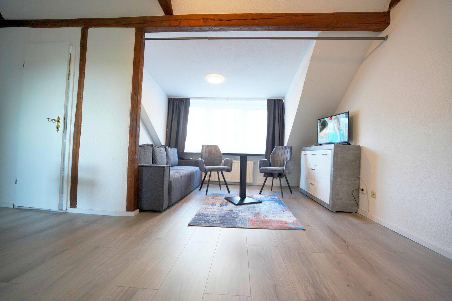 möbliertes Apartment, 56076 Koblenz (Ehrenbreitstein Horchheim Horchheimer Höhe Pfaffendorf Pfaffendorfer Höhe)