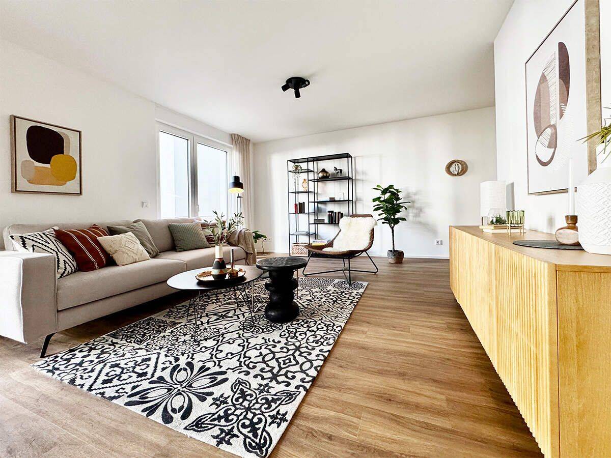 Barrierefreie 4-Zimmer-Wohnung mit Terrasse, Gartenanteil und Küche inklusive, 40597 Düsseldorf (Benrath Hassels Urdenbach)
