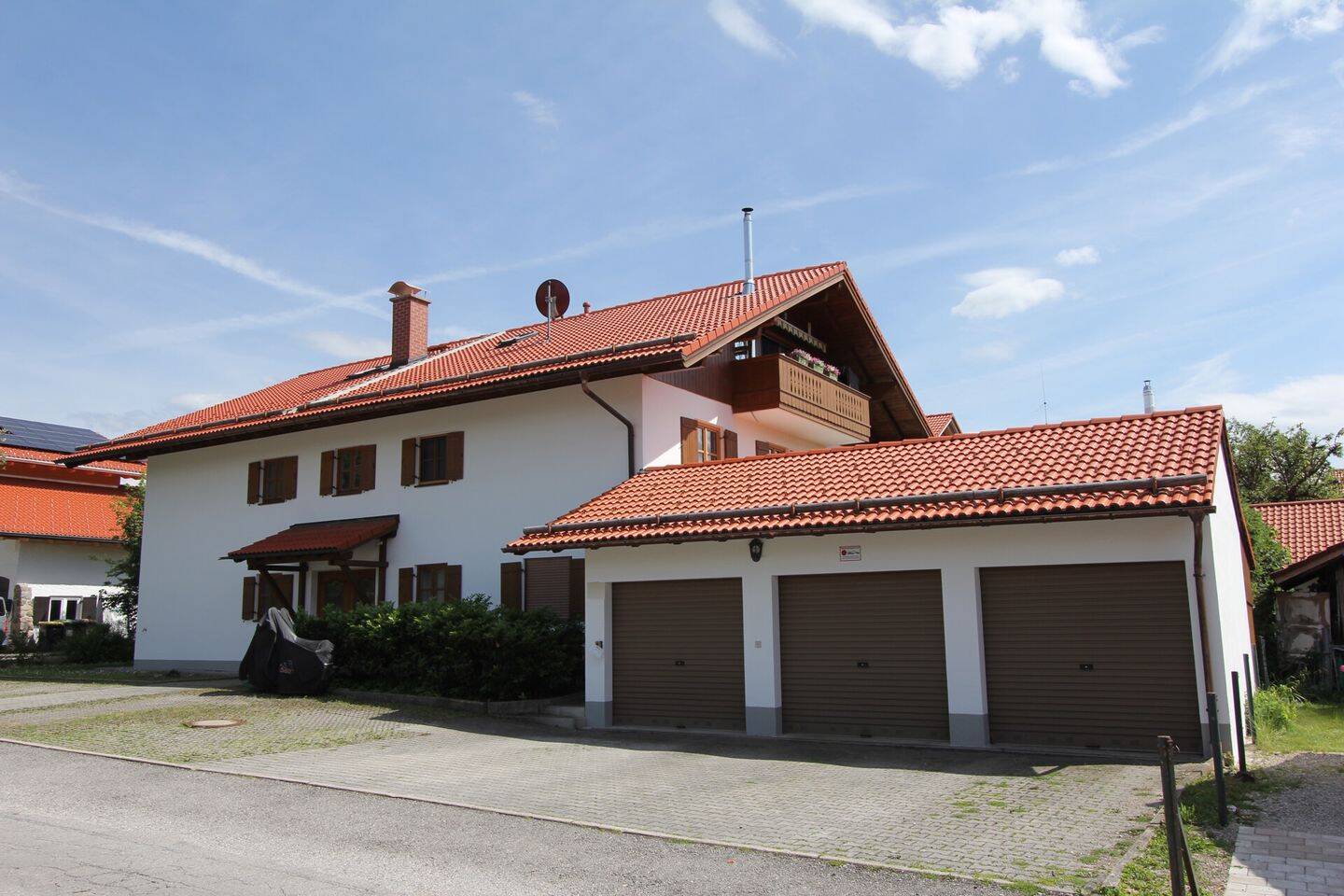 Wohntraum mit Bergpanorama! Top gepflegte 3-Zi. DG-Whg. in der Nähe vom Kloster Benediktbeuern., 83671 Benediktbeuern