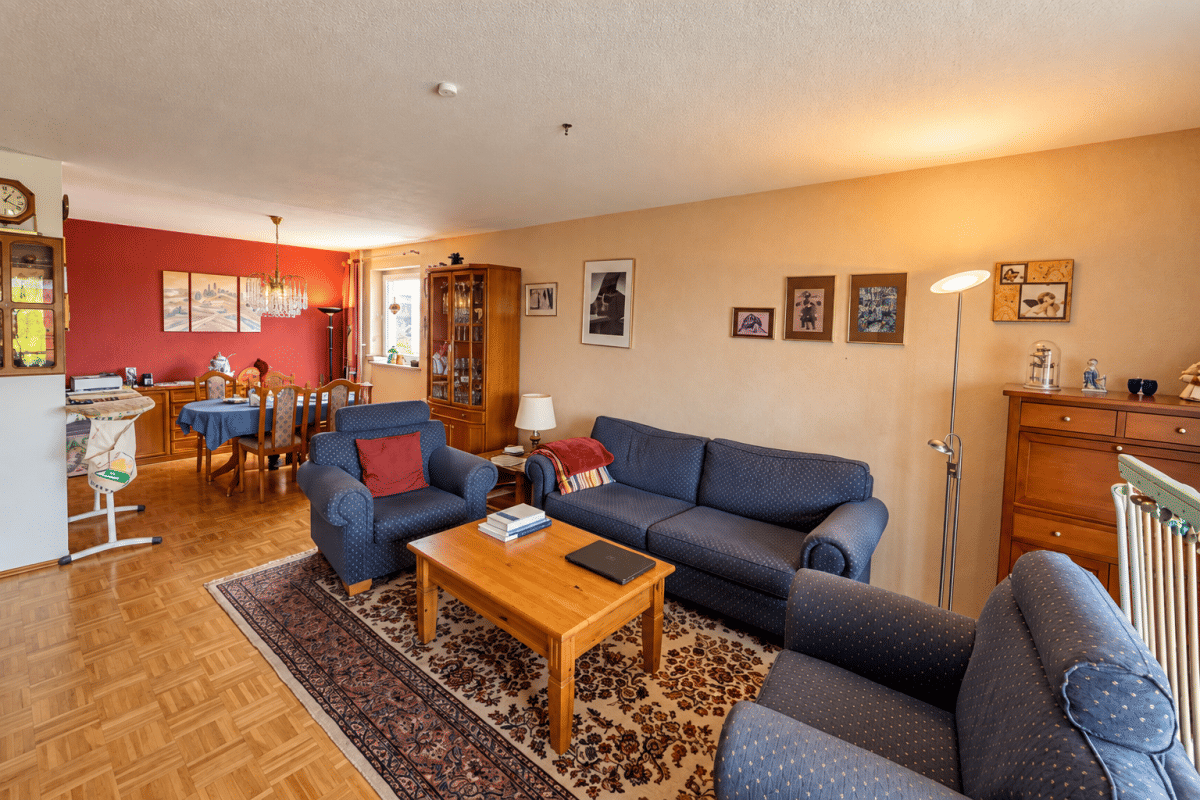 Frankfurt-Fechenheim: 2-Zimmer-Wohnung in zentraler Wohnlage!, 60386 Frankfurt am Main (Bornheim Fechenheim Riederwald Seckbach)