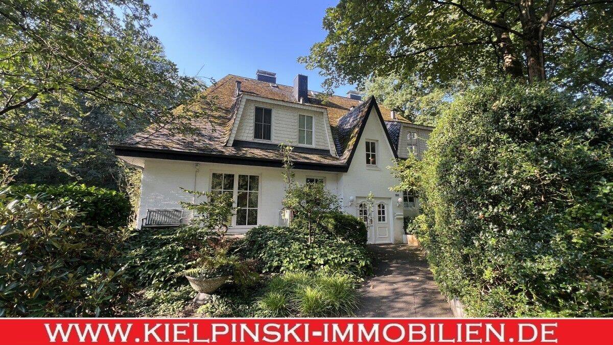 Landhausstil am Niendorfer Gehege! Ruhige 3-Zi.-Maisonette-ETW mit Balkon, Terrasse + TG, 22527 Hamburg (Eimsbüttel Eidelstedt Lokstedt Stellingen)