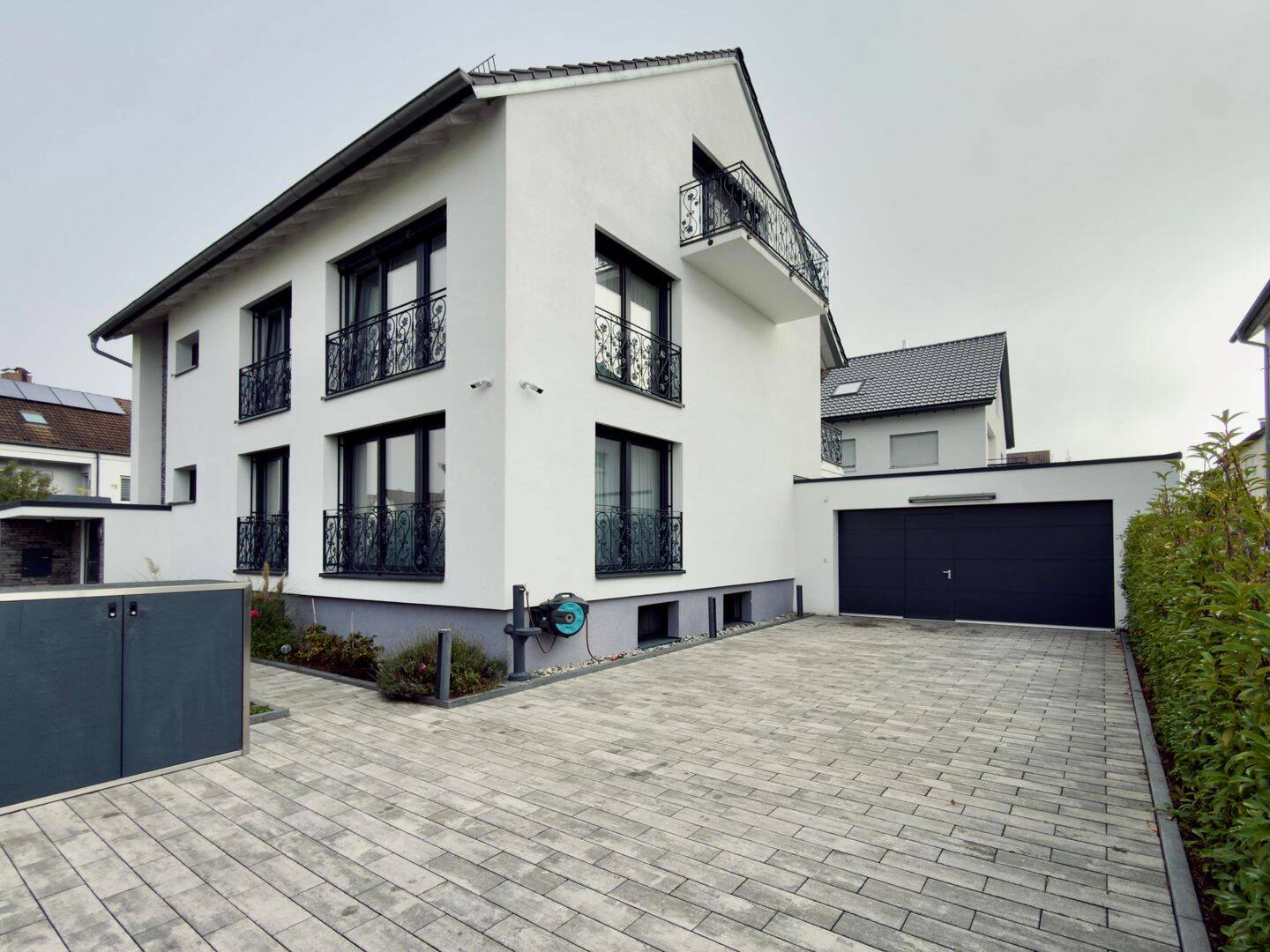 Exklusives Einfamilienhaus mit Einliegerwohnung – Winterbach, 73650 Winterbach