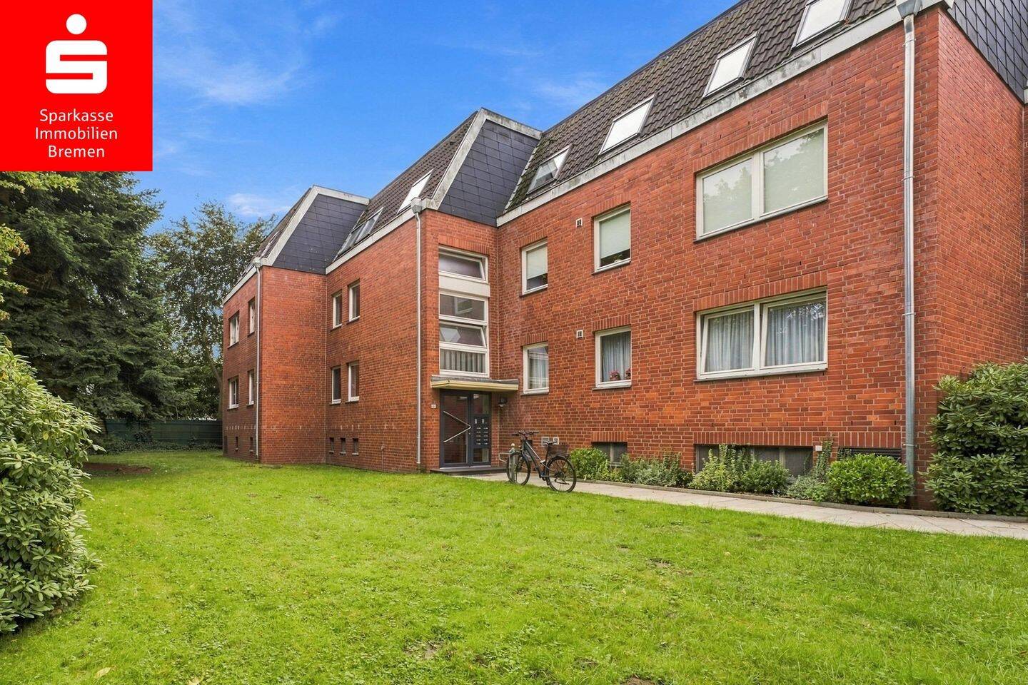 Bremen-Schwachhausen: attraktive 2-Zimmer Wohnung im Hochparterre mit großzügiger Terrasse, 28329 Bremen (Gartenstadt Vahr Neue Vahr Nord Neue Vahr Südwest Radio Bremen Sebaldsbrück)