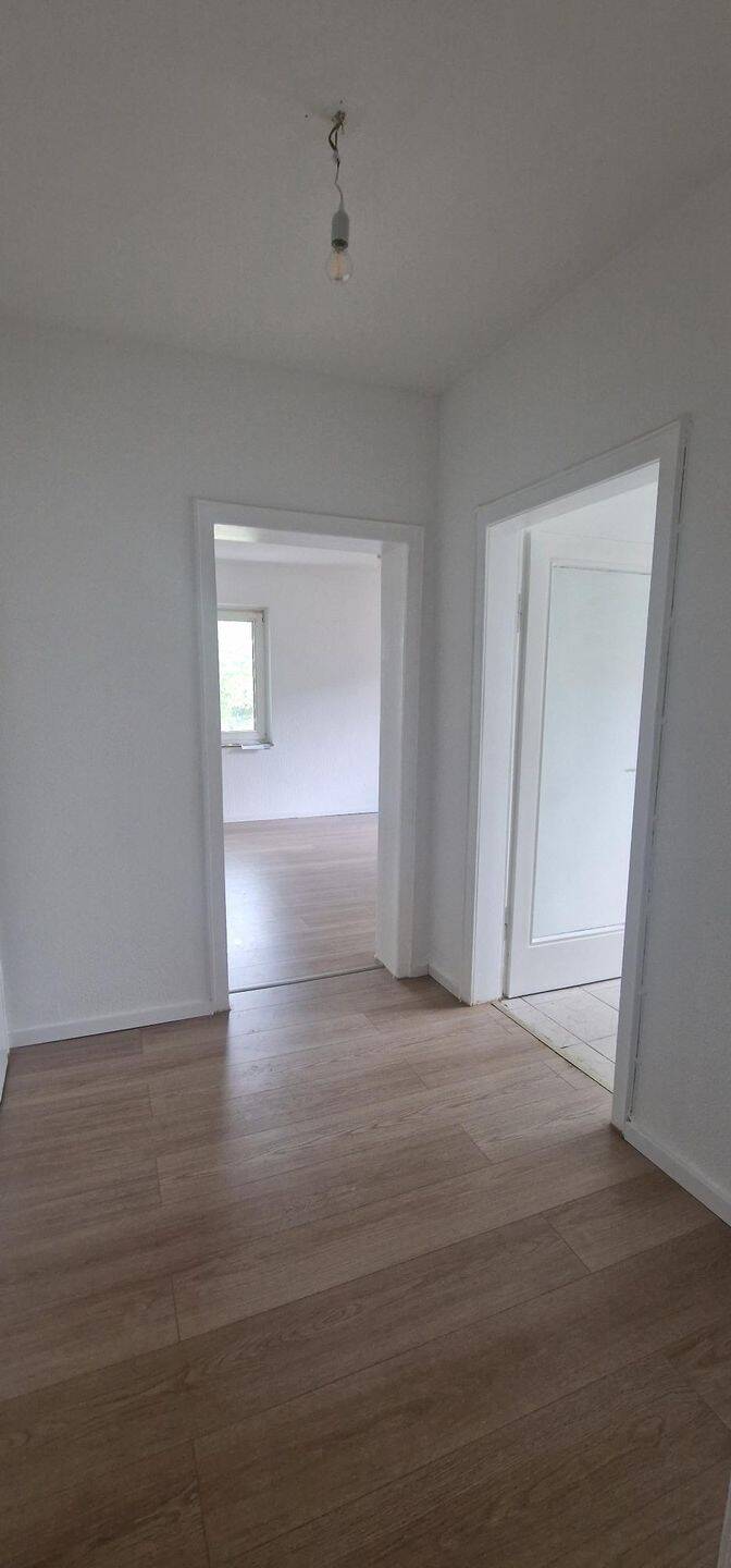 3 Zimmer Wohnung in Essen West ab sofort bezugsfertig, 45143 Essen (Altendorf Bochold Nordviertel Westviertel)