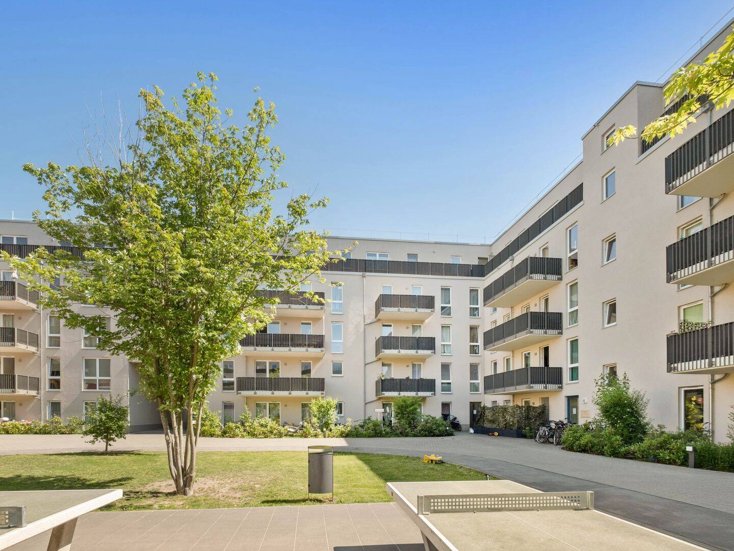 Charmante 3-Zimmer-Wohnung mit Terrasse, 13086 Berlin (Pankow Weißensee)
