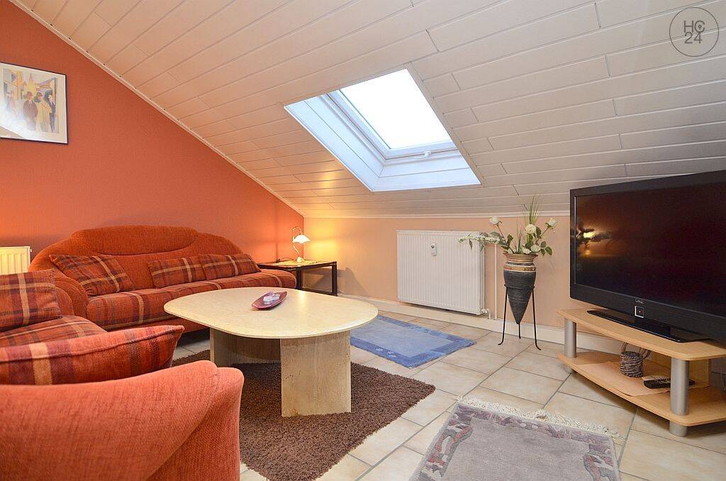 Gemütliche möblierte 3-Zimmer Dachgeschosswohnung mit Internet in Sprendlingen, 55576 Sprendlingen