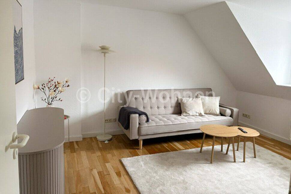 Voll möblierte, helle 3-Zimmer-Wohnung in Hamburg Barmbek, 22309 Hamburg (Hamburg-Nord Barmbek-Nord Bramfeld Ohlsdorf Steilshoop)