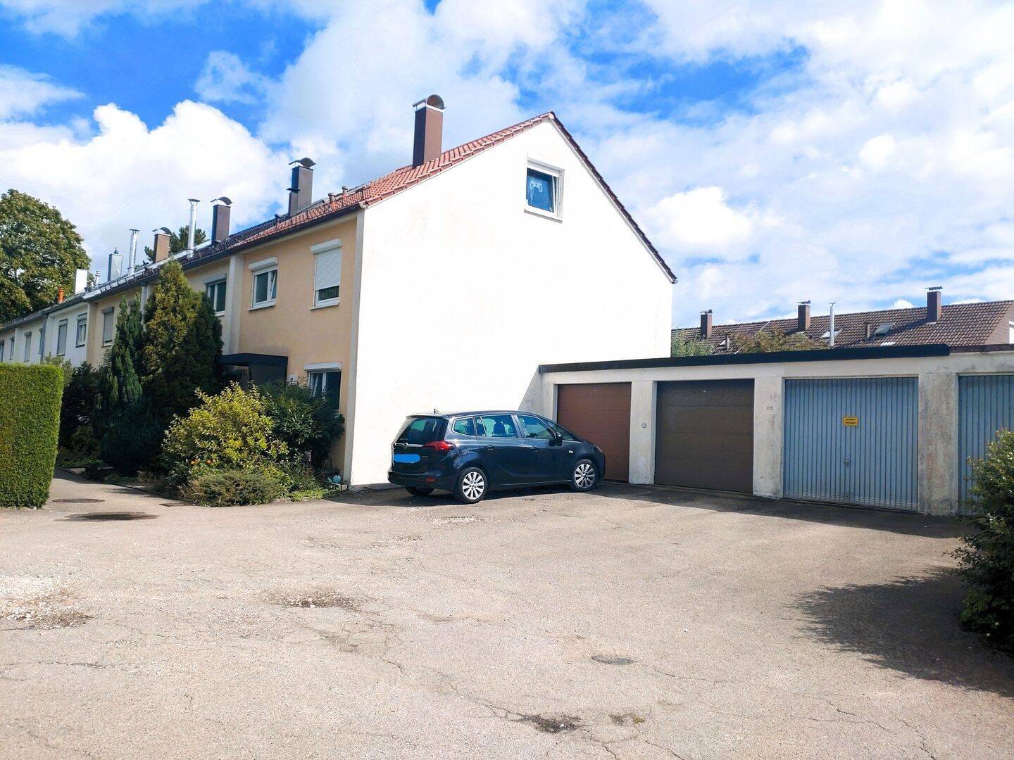 Reihenendhaus mit Garage in ruhigem Wohngebiet, 73527 Schwäbisch Gmünd