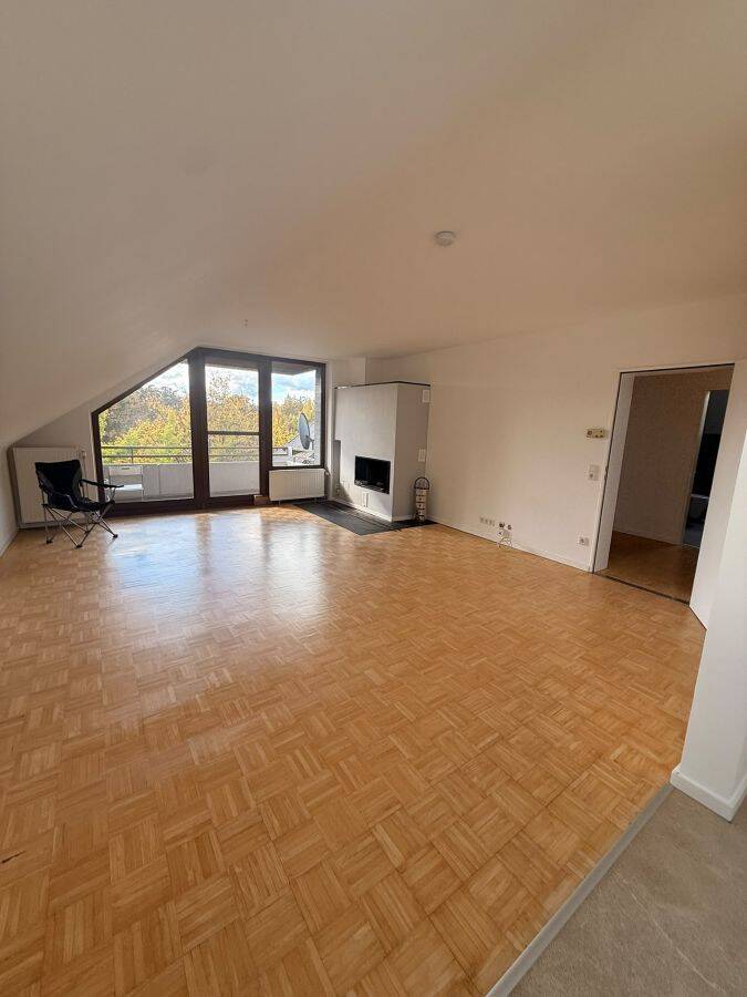 MG- Rheydt – zentrale helle und gemütliche 2-Zimmer Wohnung (60qm), 41236 Mönchengladbach (Bonnenbroich Geneicken Heyden Mülfort Rheydt)