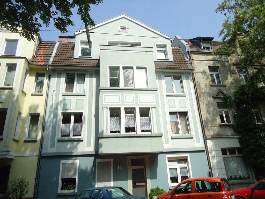Citynah wohnen in saniertem Altbau mit Terrasse und Gartennutzung!, 40721 Hilden (Unterbach)