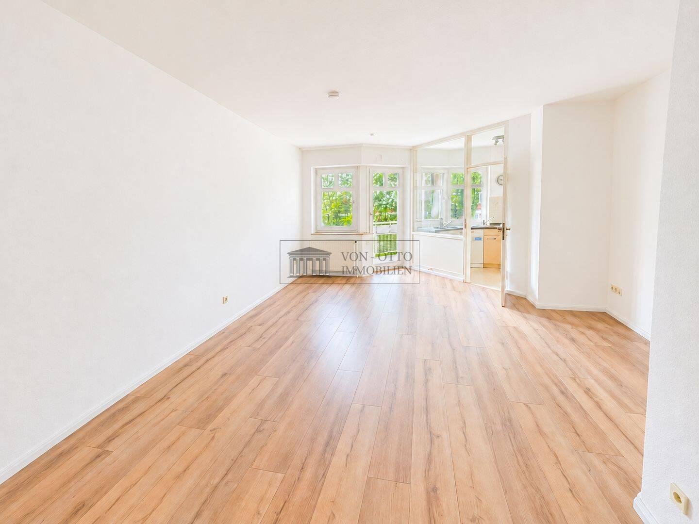 Ihr Zuhause in Bremen Findorff: Charmante 2,5 Zimmer mit Balkon ins Grüne, 28215 Bremen (Bahnhofsvorstadt Findorff-Bürgerweide Regensburger Straße Weidedamm)