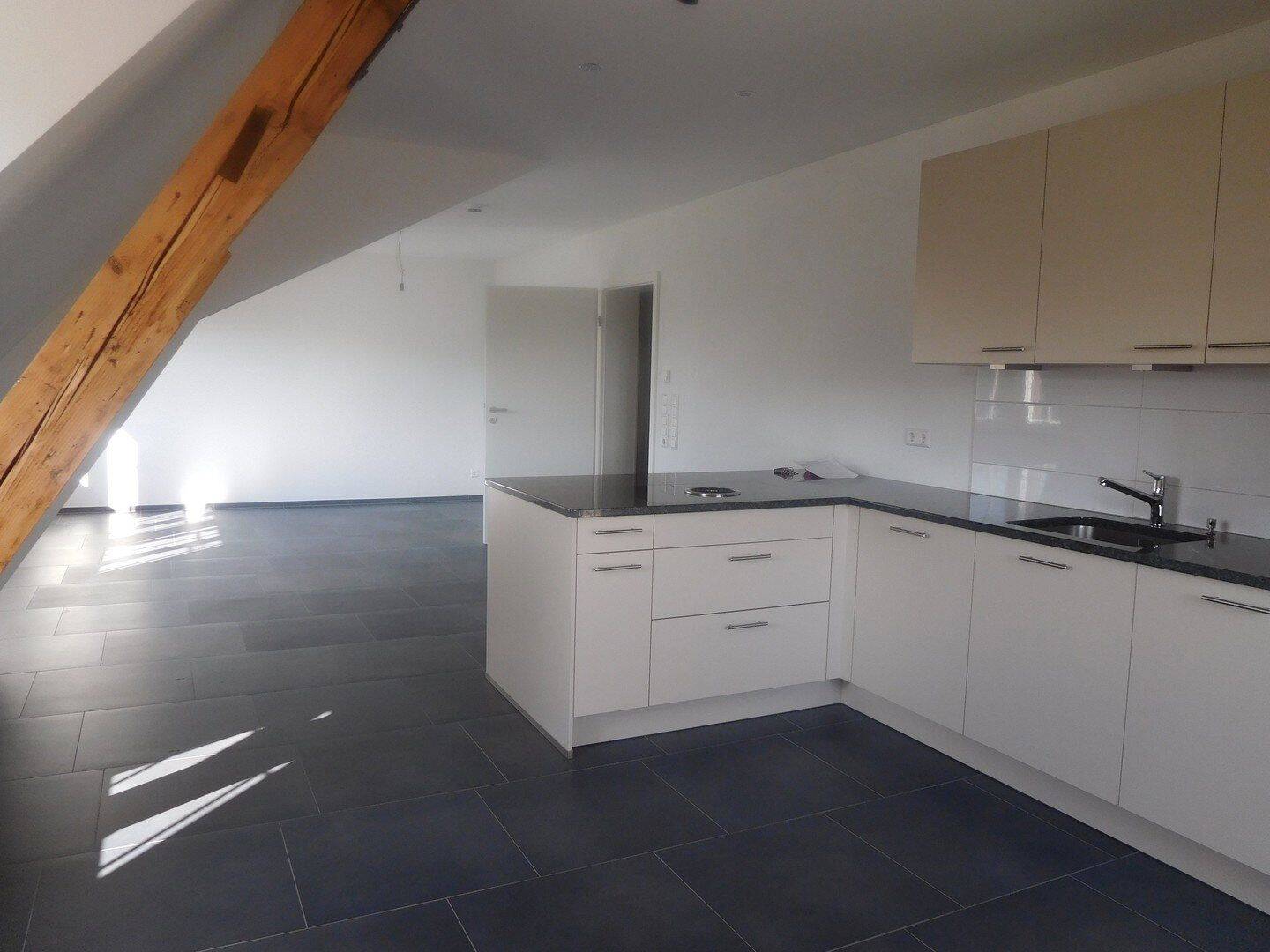 2 Zimmer Wohnung in einzigartigem Objekt, 79725 Laufenburg (Baden)