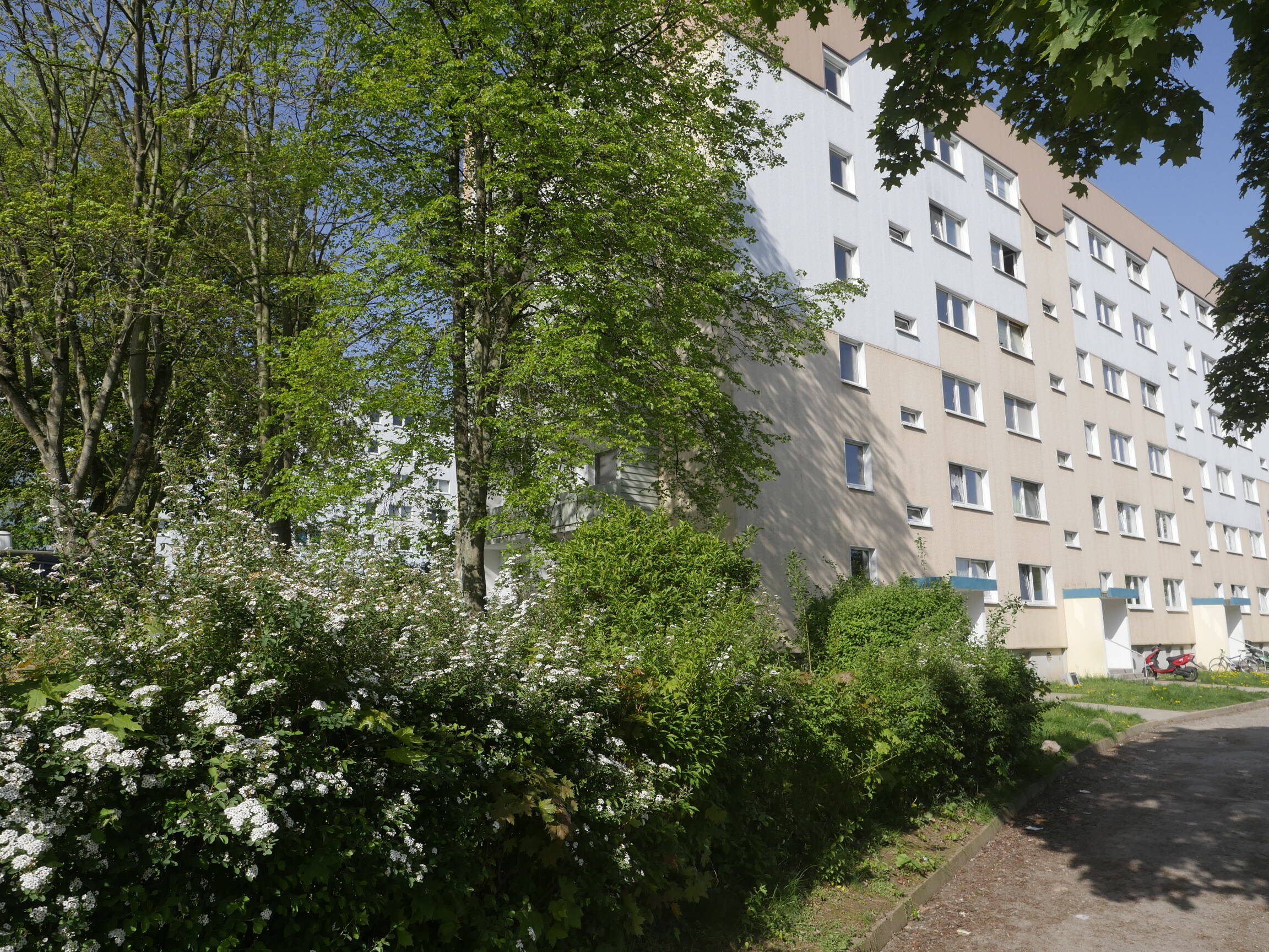Renovierte 3-Raum-Wohnung mit Balkon, 8132 Mülsen