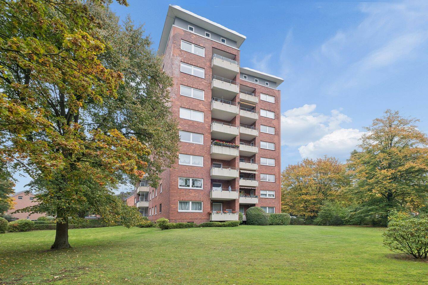 Helle Wohnung mit grünen Blick und Aufzug in ruhiger Lage von Hamburg-Tonndorf, 22045 Hamburg (Wandsbek Jenfeld Tonndorf)