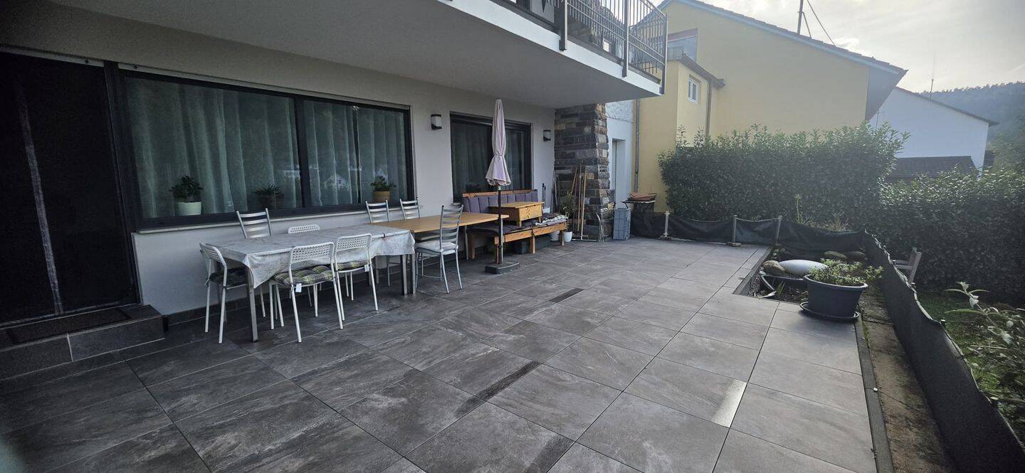 Moderne 2,5 Zimmer Wohnung mit großer Terrasse in Berglen, 73663 Berglen