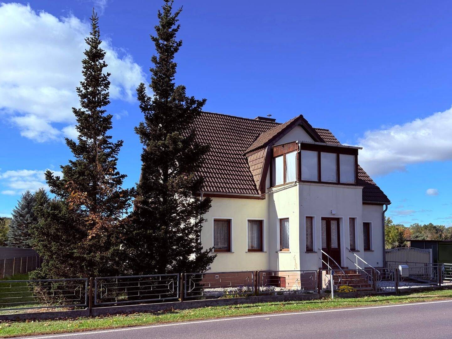Provisionsfrei: 6-Zimmer-Haus mit Garage und 4.788 m² Grundstück, 15328 Küstriner Vorland