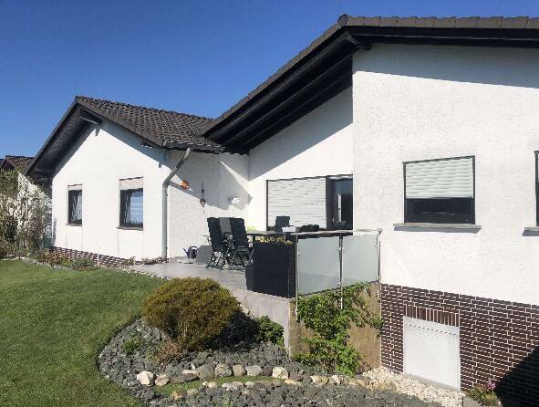Schöne, ruhige 2-ZKB-EG-Wohnung in Straßenhaus-Ellingen, 56587 Straßenhaus