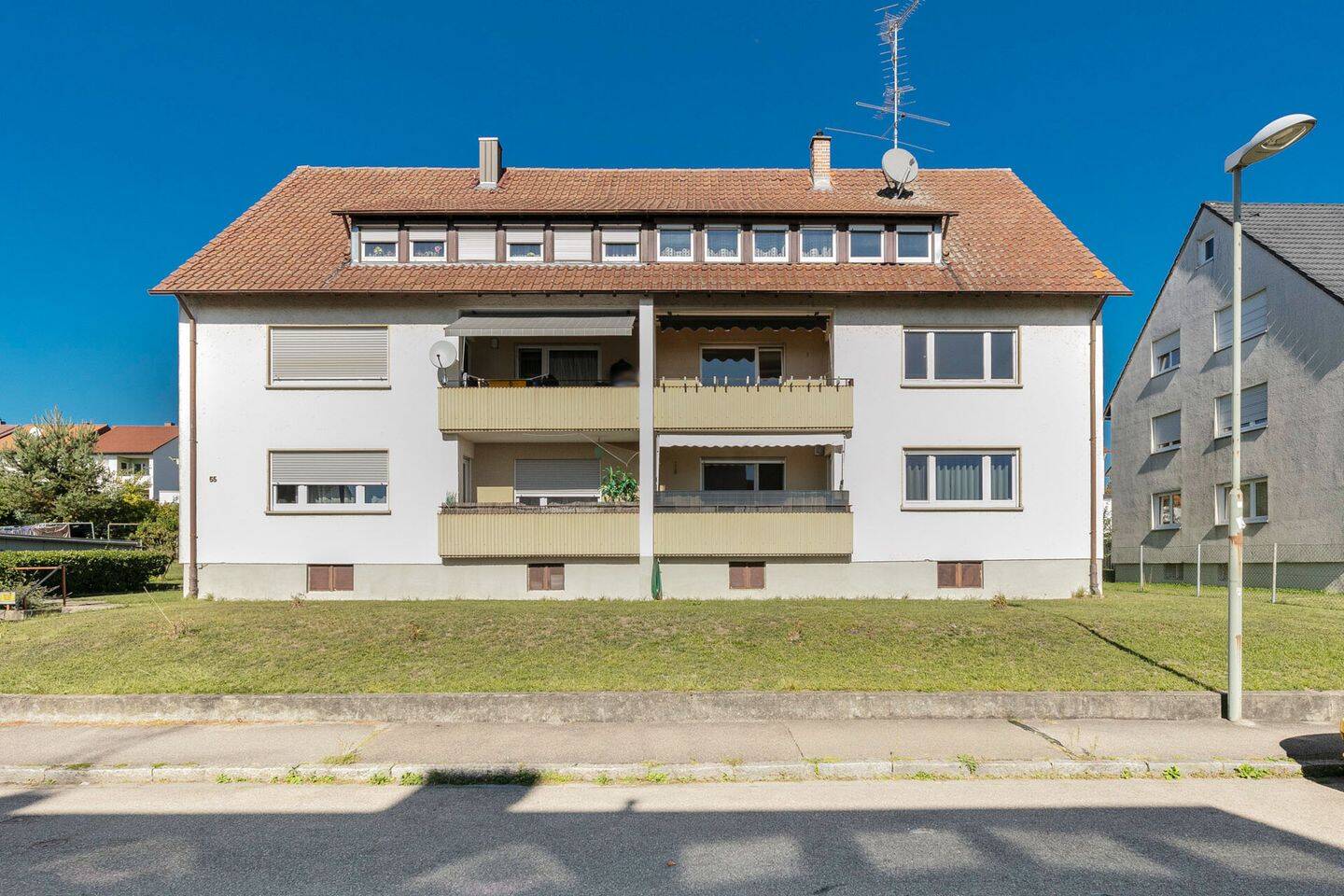 Hier beginnt Ihre Wohnidee – 3 Zimmer mit Balkon & Garage in Ulm-Einsingen, 89079 Ulm