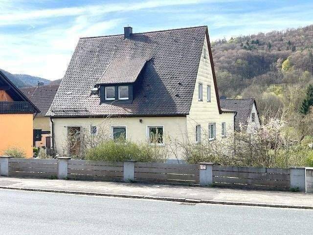 Bezahlbares Einfamilienhaus im guten Zustand, 91224 Pommelsbrunn