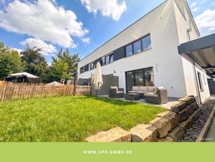 energiesparendes Reihenhaus mit Garten und Dachterrasse, 74366 Kirchheim am Neckar