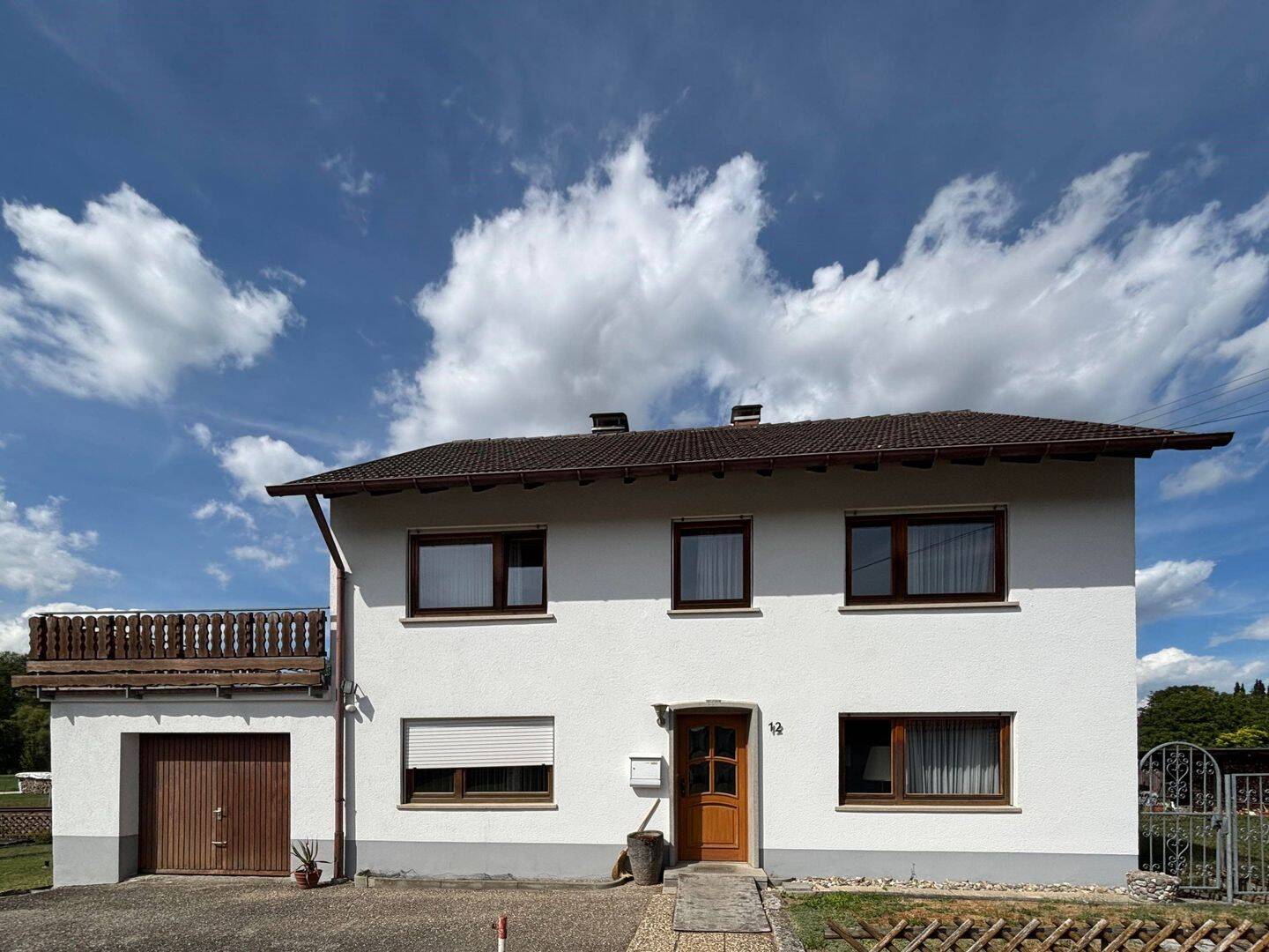 Viel Platz, großer Garten und Weitblick – Wohnhaus in schöner Randlage, 72511 Bingen
