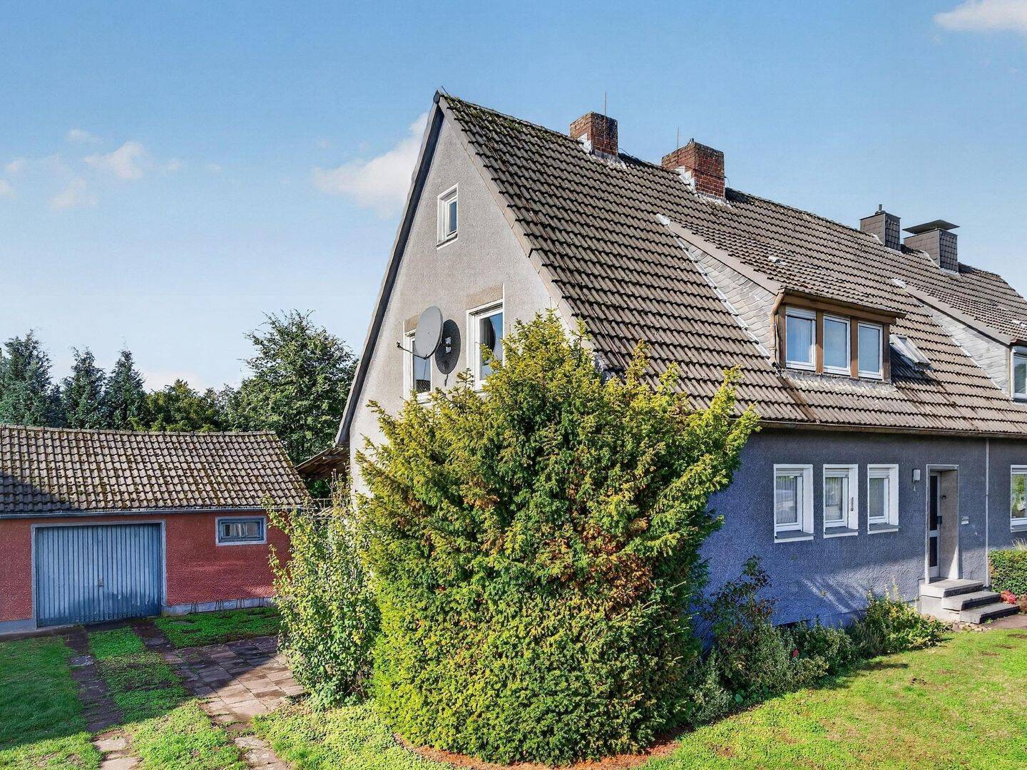 Doppelhaushälfte mit großem Garten und Gestaltungspotenzial, 45721 Haltern am See