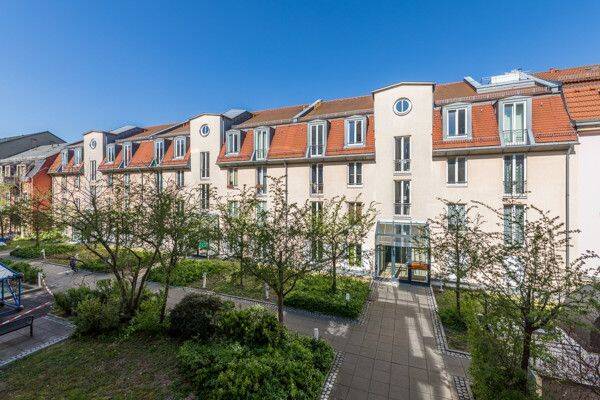 Interessante 2-Zimmer-Wohnung mit Balkon im Szeneviertel, 1099 Dresden
