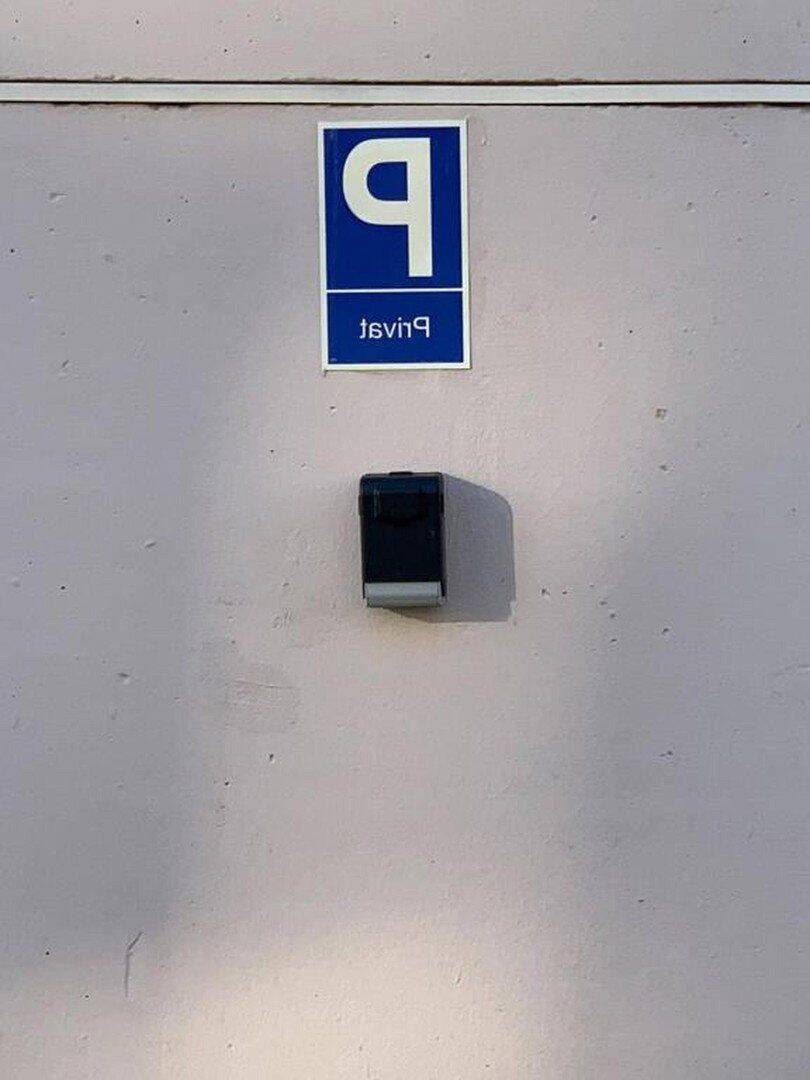 Gemütliche möblierte Wohnung im Zentrum mit eigenem Parkplatz, 65189 Wiesbaden (Biebrich Wiesbaden)