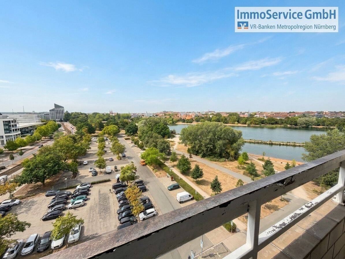 Zwei zusammengelegte 1-Zimmer-Eigentumswohnungen mit zwei Loggien, Burg- und Seeblick in Nürnberg, 90402 Nürnberg (Gleißbühl Lorenz Tafelhof Tullnau Wöhrd)