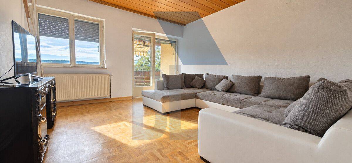 Wohnen mit Aussicht – 3 Zimmer und zwei Balkone, 75177 Pforzheim (Katharinenthalerhof Eutingen Nordstadt Nordweststadt Oststadt)