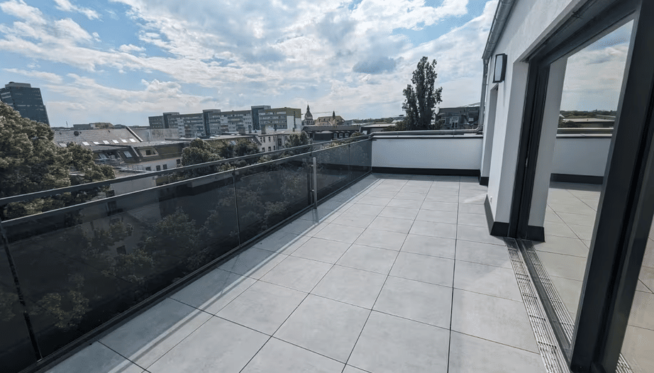 EXKLUSIVES PENTHOUSE MIT 165 M², GROSSER TERRASSE & BALKON, 4105 Leipzig (Zentrum-Nord Zentrum-Nordwest Zentrum-Ost Zentrum-West)