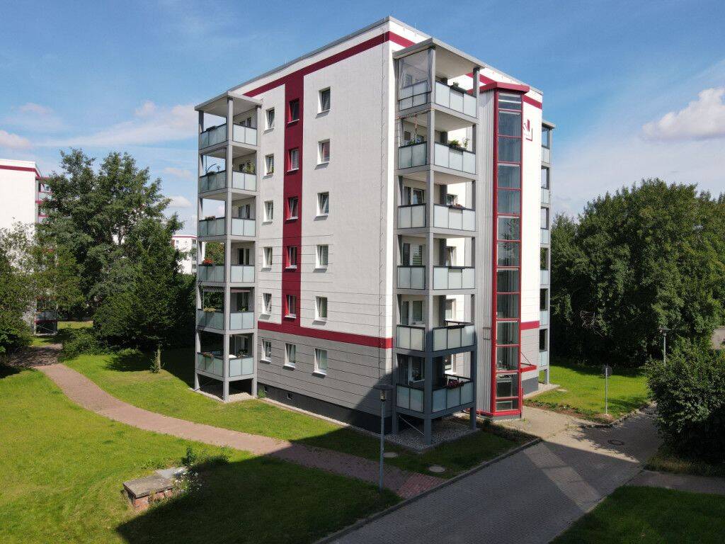 Attraktive 1- Raumwohnung sucht neuen Mieter!, 39130 Magdeburg (Alt Olvenstedt Großer Silberberg Neu Olvenstedt)