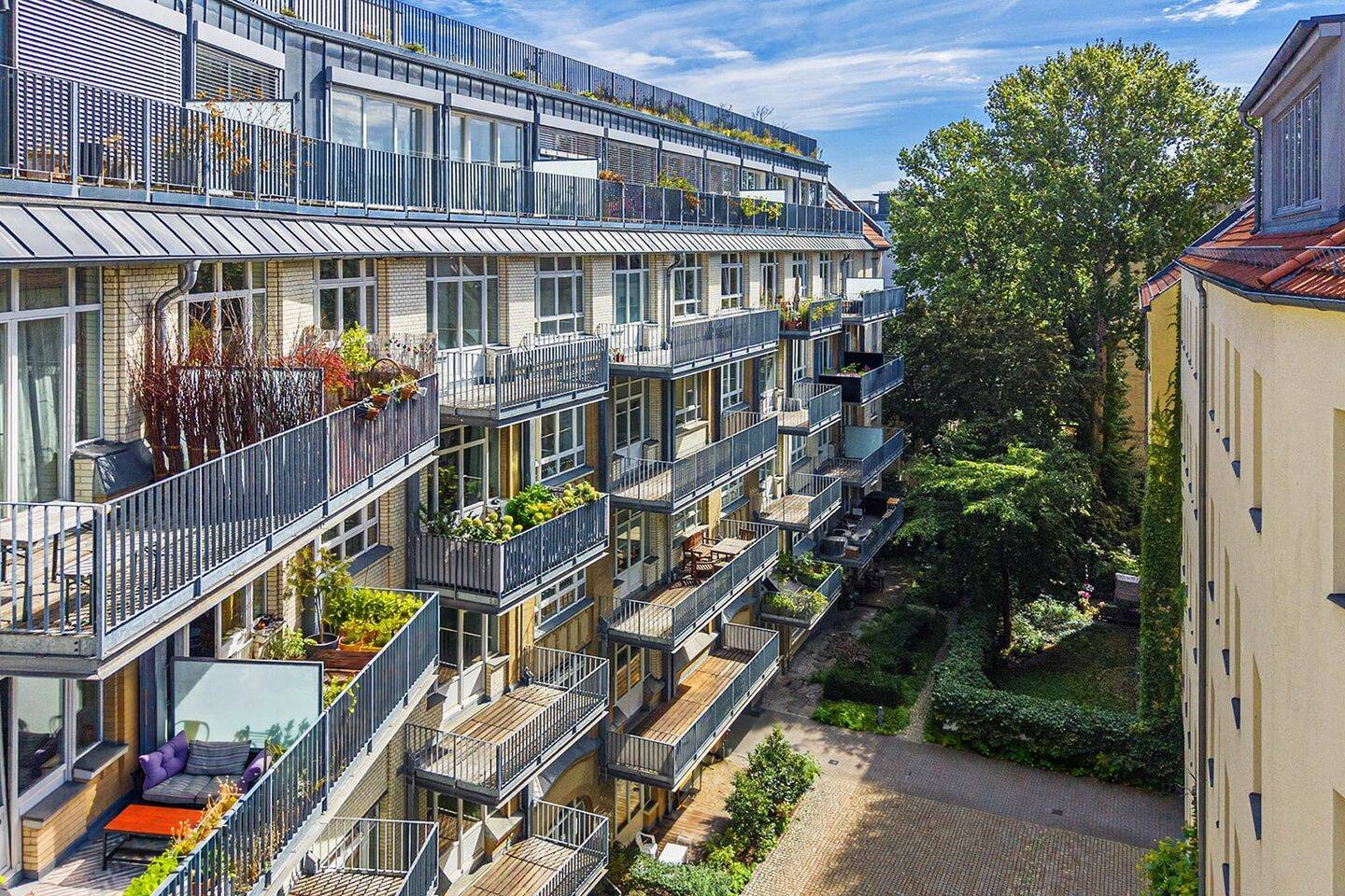 Weitläufiges Loft mit großzügigem Balkon – Ruhiges wohnen nahe dem Boxhagener Platz, 10247 Berlin (Friedrichshain-Kreuzberg Friedrichshain Prenzlauer Berg)