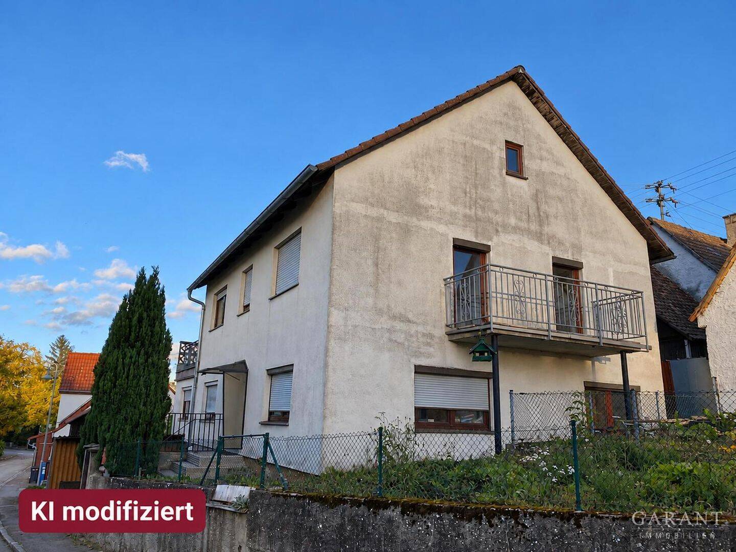 Handwerker aufgepasst! Stark sanierungsbedürftiges Wohnhaus mit Garage und zusätzlichem Grundstück, 86735 Amerdingen