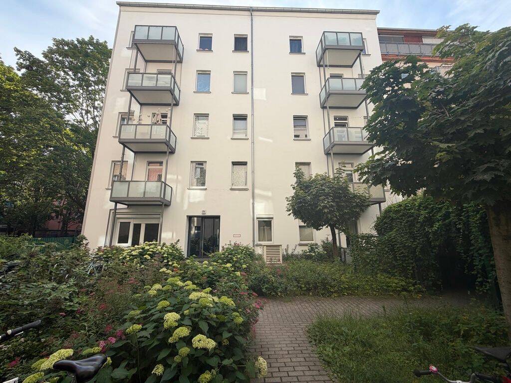 Familienfreundliche 3-Zimmer-Wohnung mit Terrasse und Balkon in Friedrichshain, 10247 Berlin (Friedrichshain-Kreuzberg Friedrichshain Prenzlauer Berg)