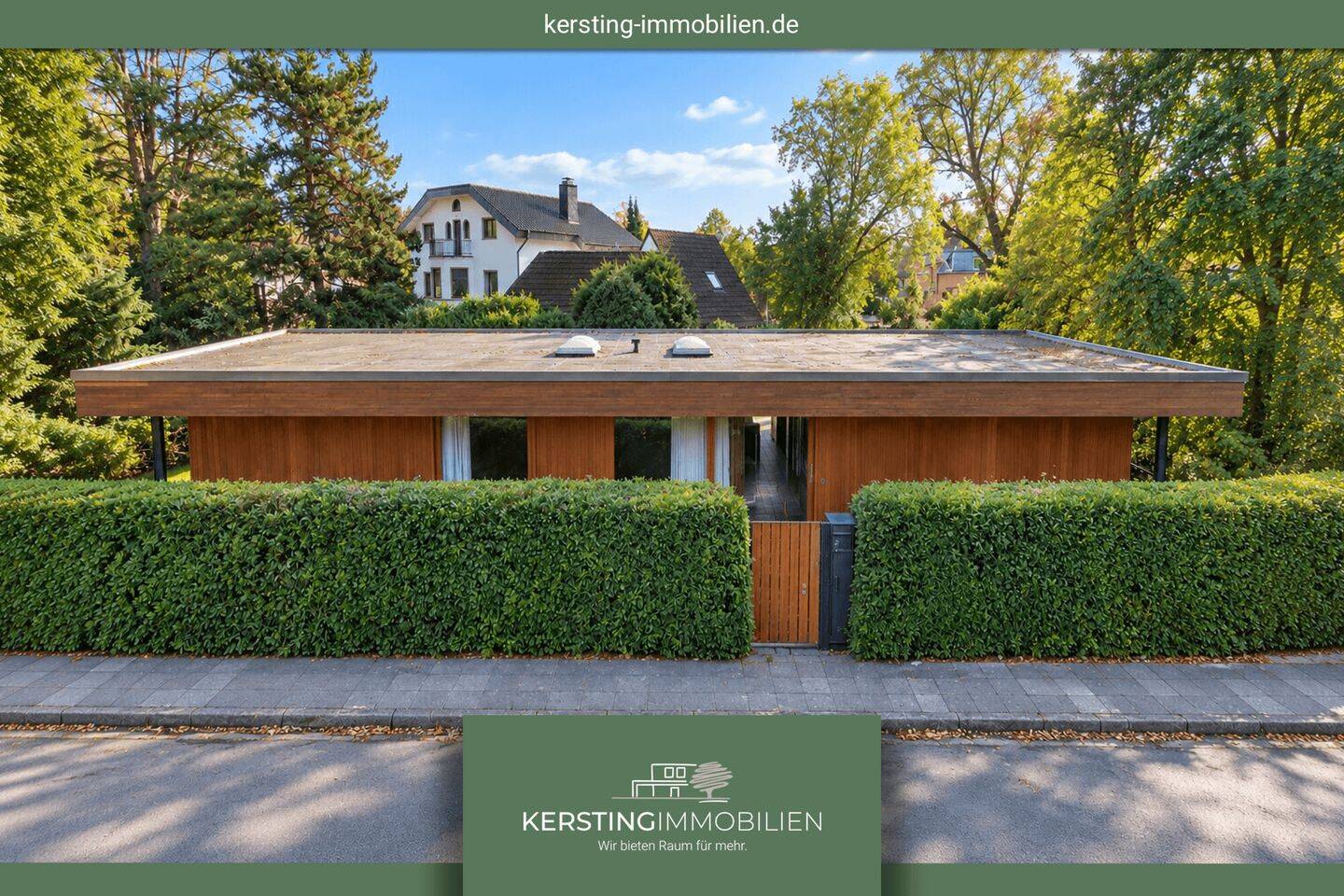 Architektur, die begeistert! Geradliniger Bungalow auf herrlichem 1.141m² Sonnen-Grundstück, 47804 Krefeld