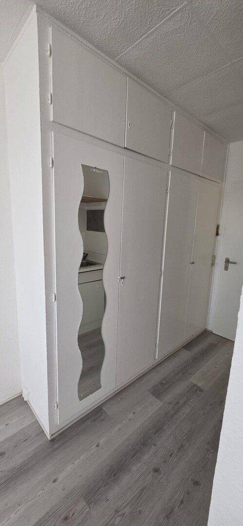 Helles, renoviertes Appartement im 5. OG mit schönem Ausblick | Mainz Neustadt, 55118 Mainz (Neustadt)