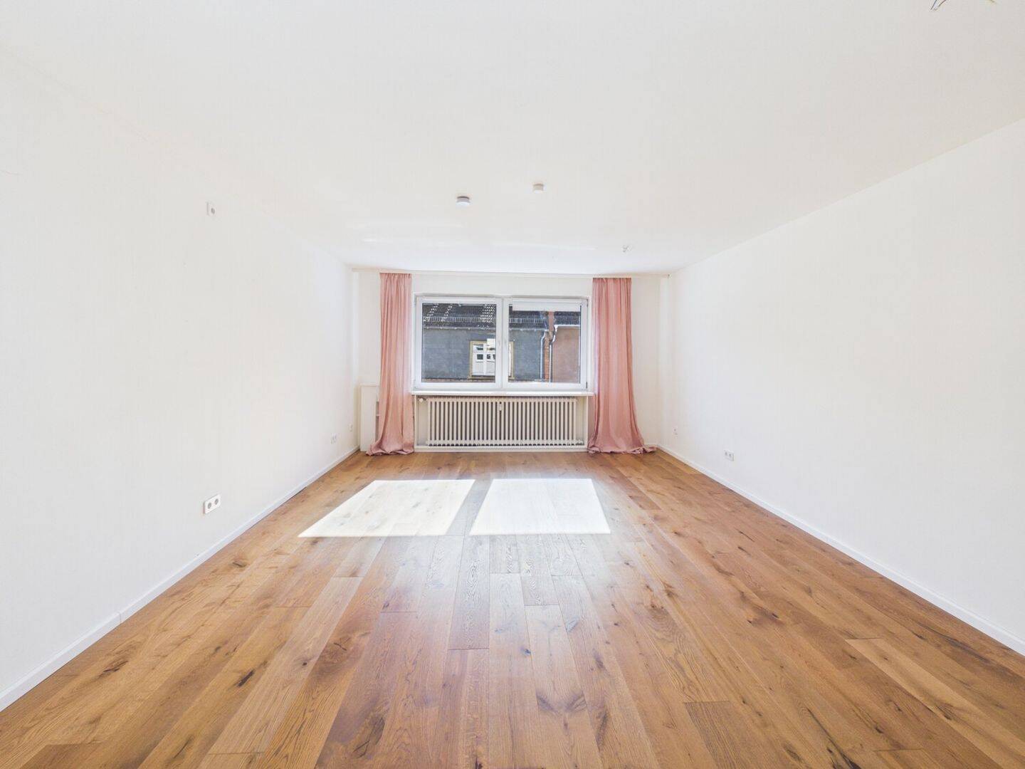 Charmante 2-Zimmer-Wohnung in zentraler Lage der Mainzer Altstadt, 55116 Mainz (Altstadt Neustadt Oberstadt)