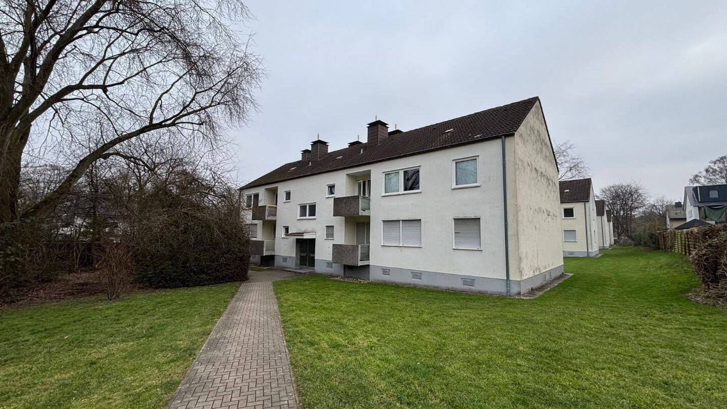 Ruhige, renovierte 2-Zimmer-Wohnung mit Balkon! Ideal für Singles, 44369 Dortmund