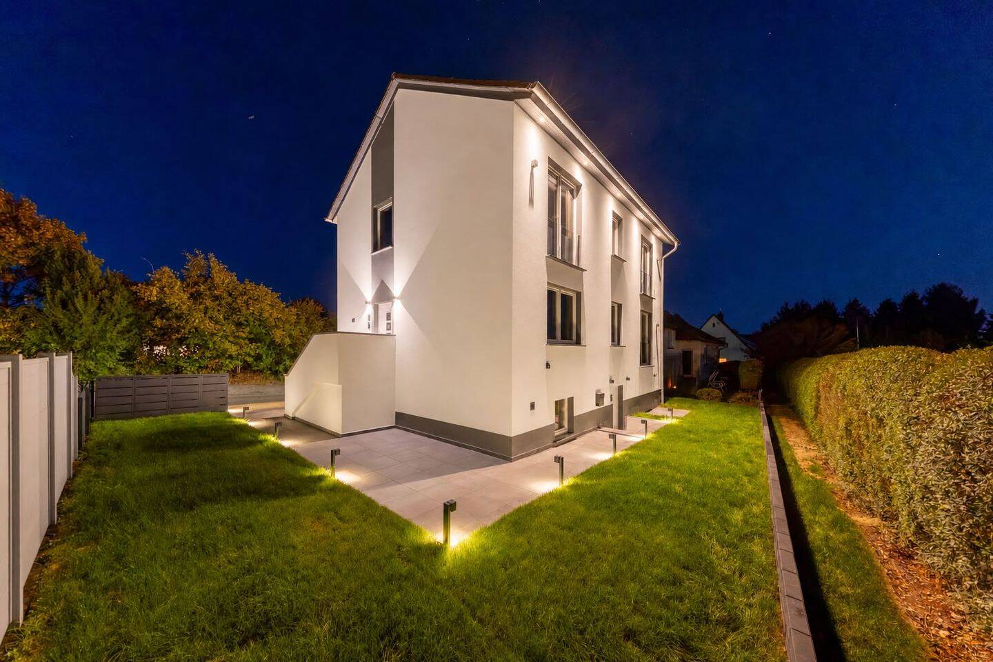 Wunderschöne, kernsanierte Luxus-Mietwohnung, 34128 Kassel (Harleshausen Jungfernkopf Kirchditmold)