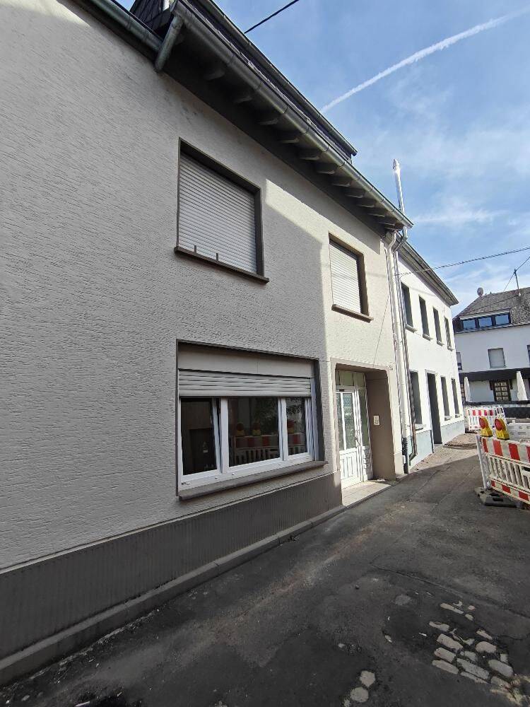 Erstbezug nach Renovierung, 3 ZKB Wohnung im Erdgeschoss. Trier Euren, 54294 Trier