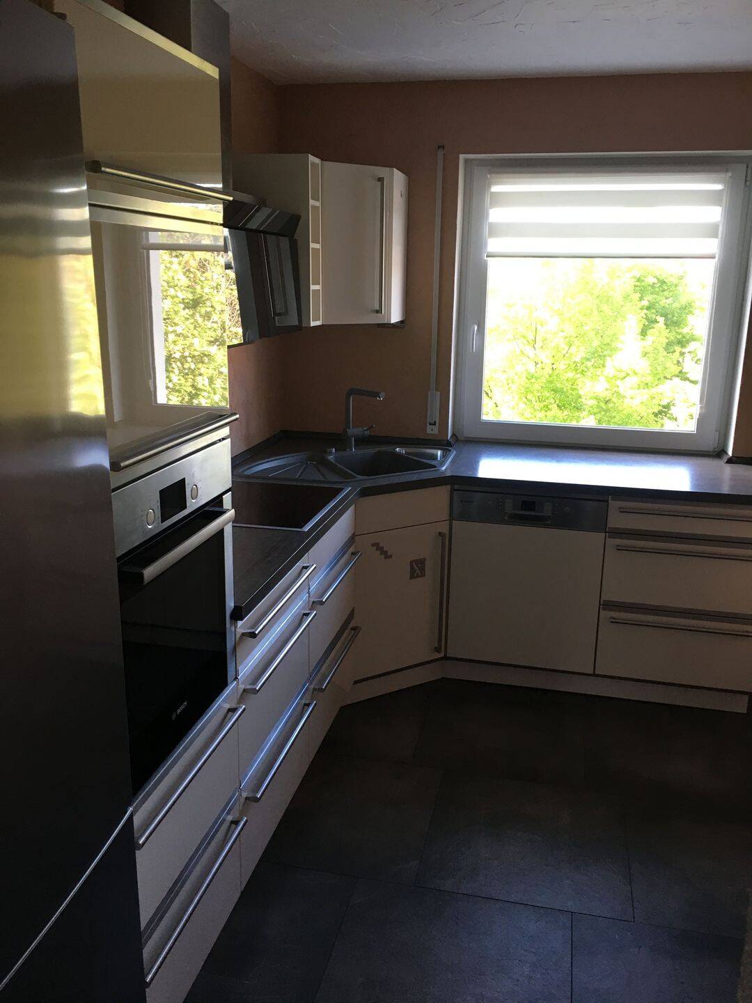 Gepflegte, schön geschnittene 3 Zi. Wohnung in Schweinfurt, 97422 Schweinfurt