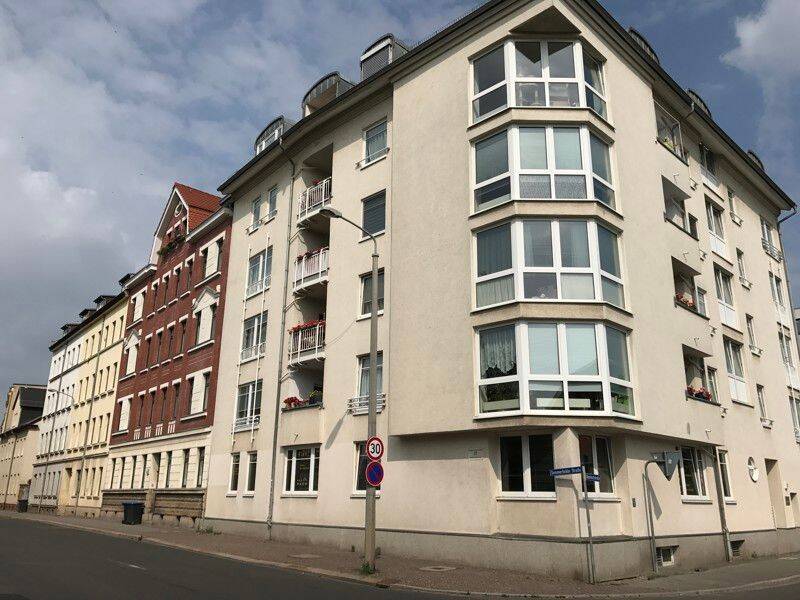 In Sanierung: Zwei-Zimmer-Wohnung mit Balkon, 4299 Leipzig (Probstheida Stötteritz)