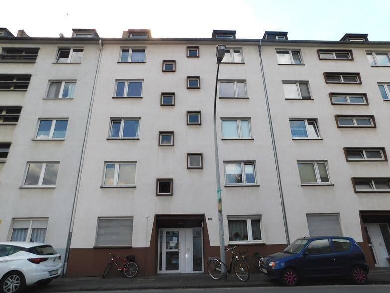 Umzug gefällig? Sanierte 2-Zi.-Wohnung in zentraler Lage mit Balkon, 47057 Duisburg (Dellviertel Hochfeld Neudorf-Nord Neudorf-Süd)
