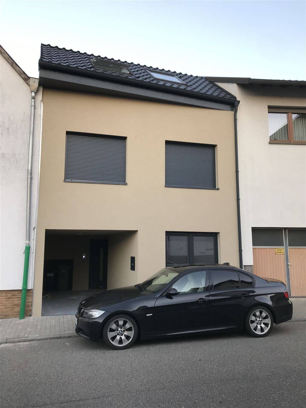 Neuwertiges  Immobilien-Schmuckstück inmitten Östringen / Kraichgau, 76684 Östringen