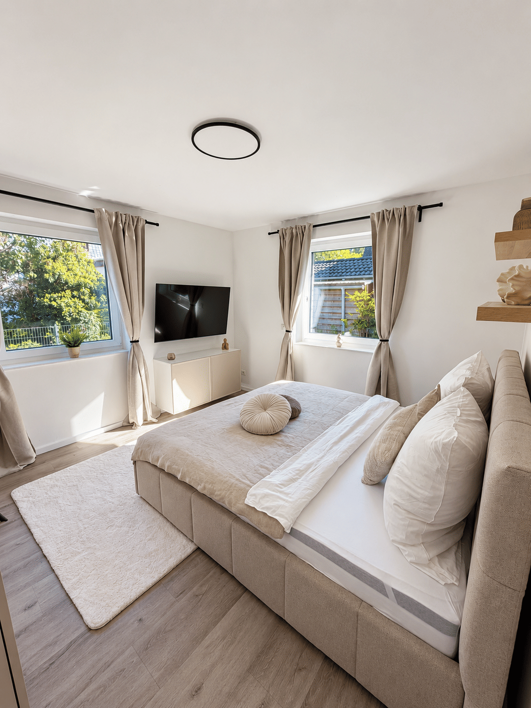 Neu möbliertes Zimmer in frisch gegründeter 4er-WG | 950 € inkl. WLAN & Nebenkosten, 22549 Hamburg (Altona Bahrenfeld Lurup Osdorf)