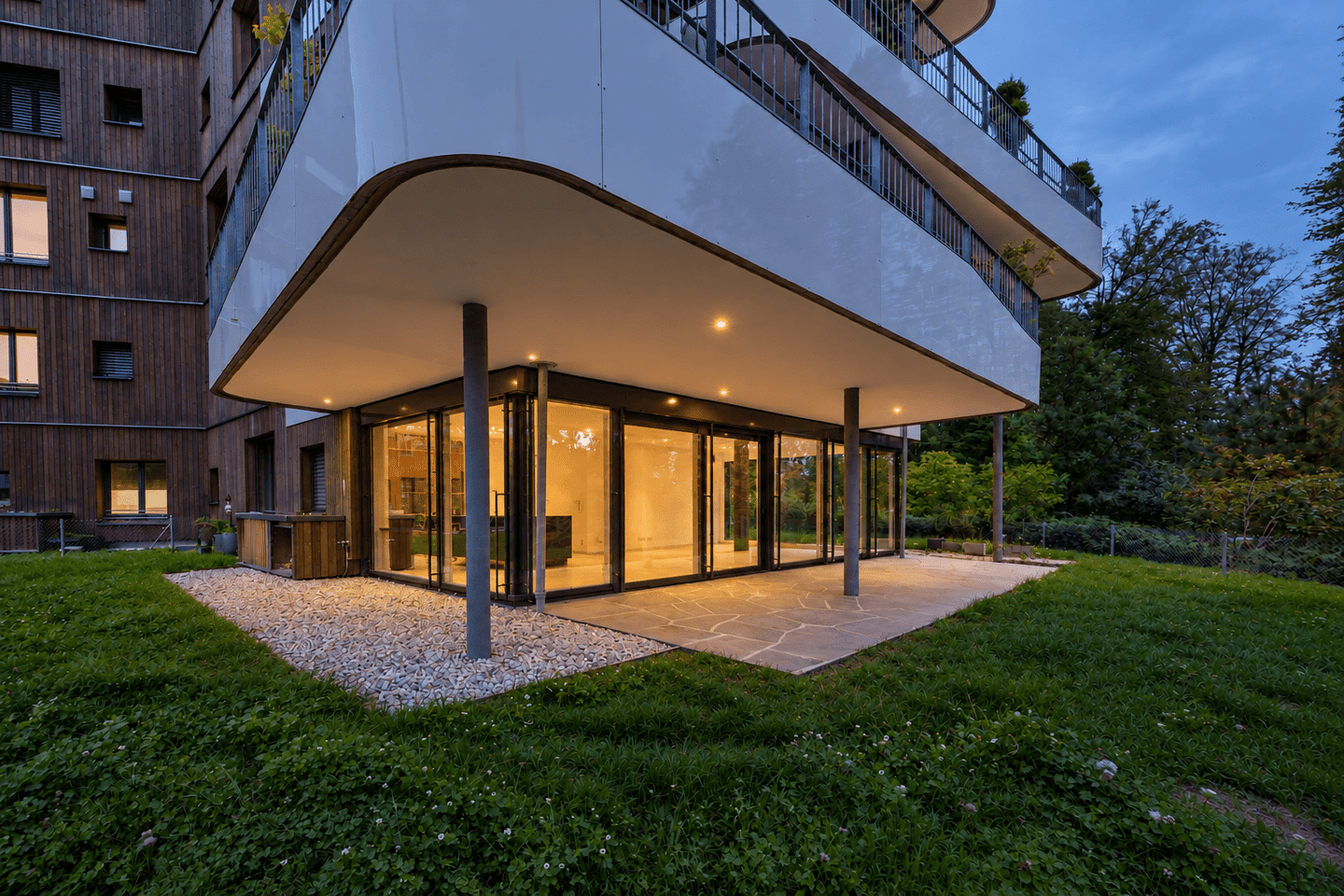 Einzigartige Gartenwohnung im Spinnereipark – mit Blick auf den Weiher, 83059 Kolbermoor